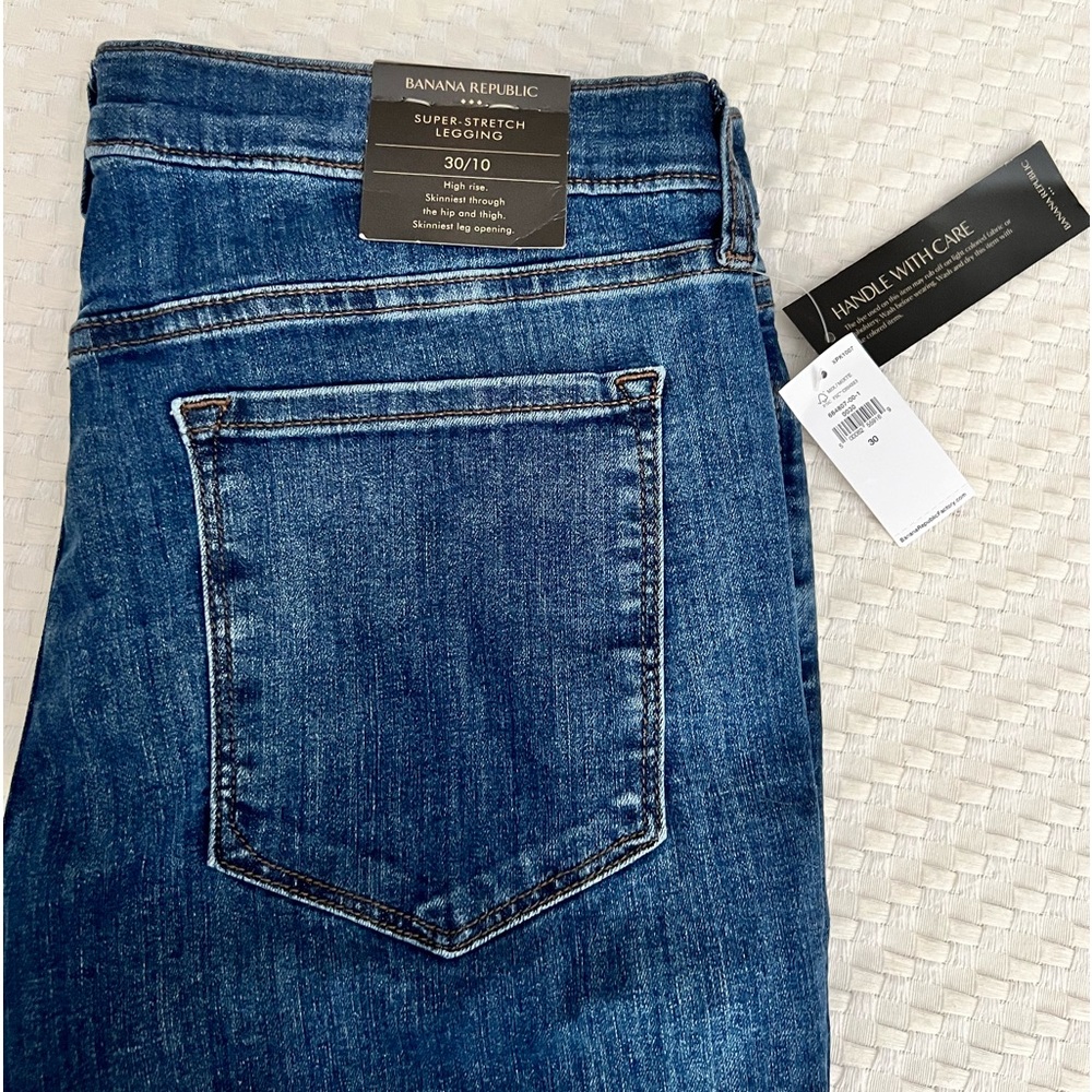 NWT Banana Republic Super Stretch Legging Jeans 30/10 High Rise. With Tags